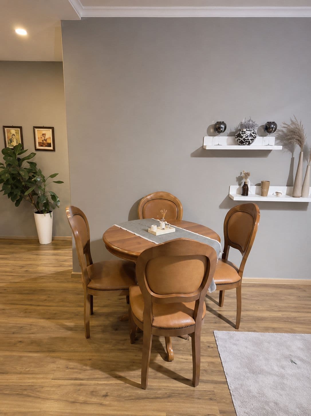 Apartament me qira 1+1 tek Komuna e Parisit! 2