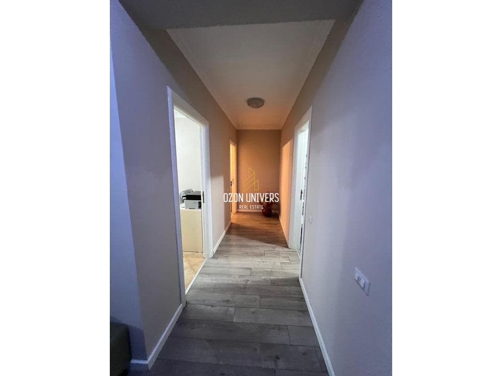 OKAZION! Shitet Apartament 2+1+2 në Usluga Residence, Stacioni Trenit. 4