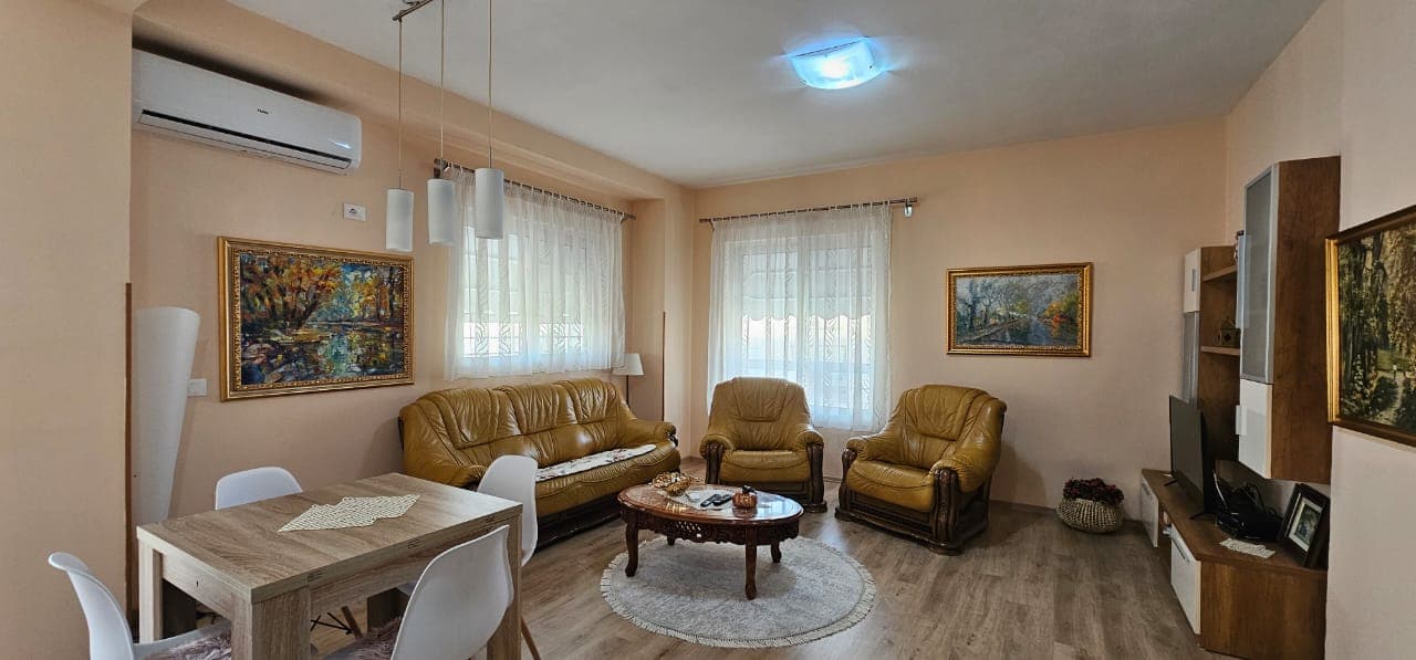 Apartament per shitje ne Myslym Shyr ! 2
