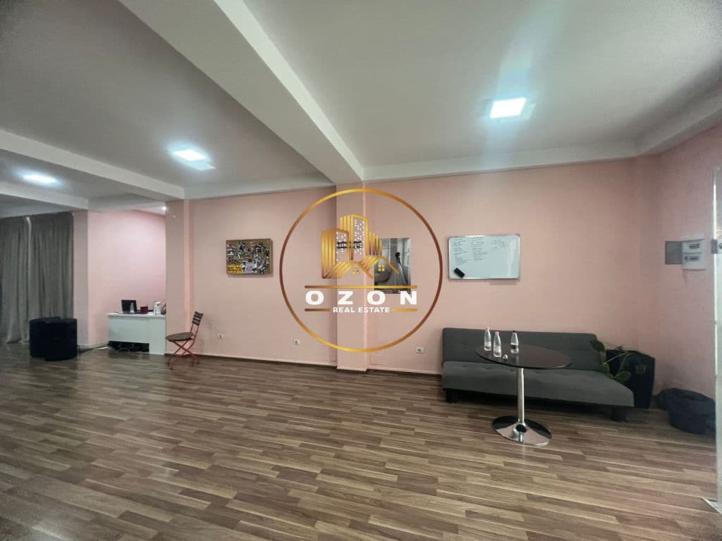 SHITET AMBIENT BIZNESI, TEK ISH EKSPOZITA, ME CMIM OKAZION! 3