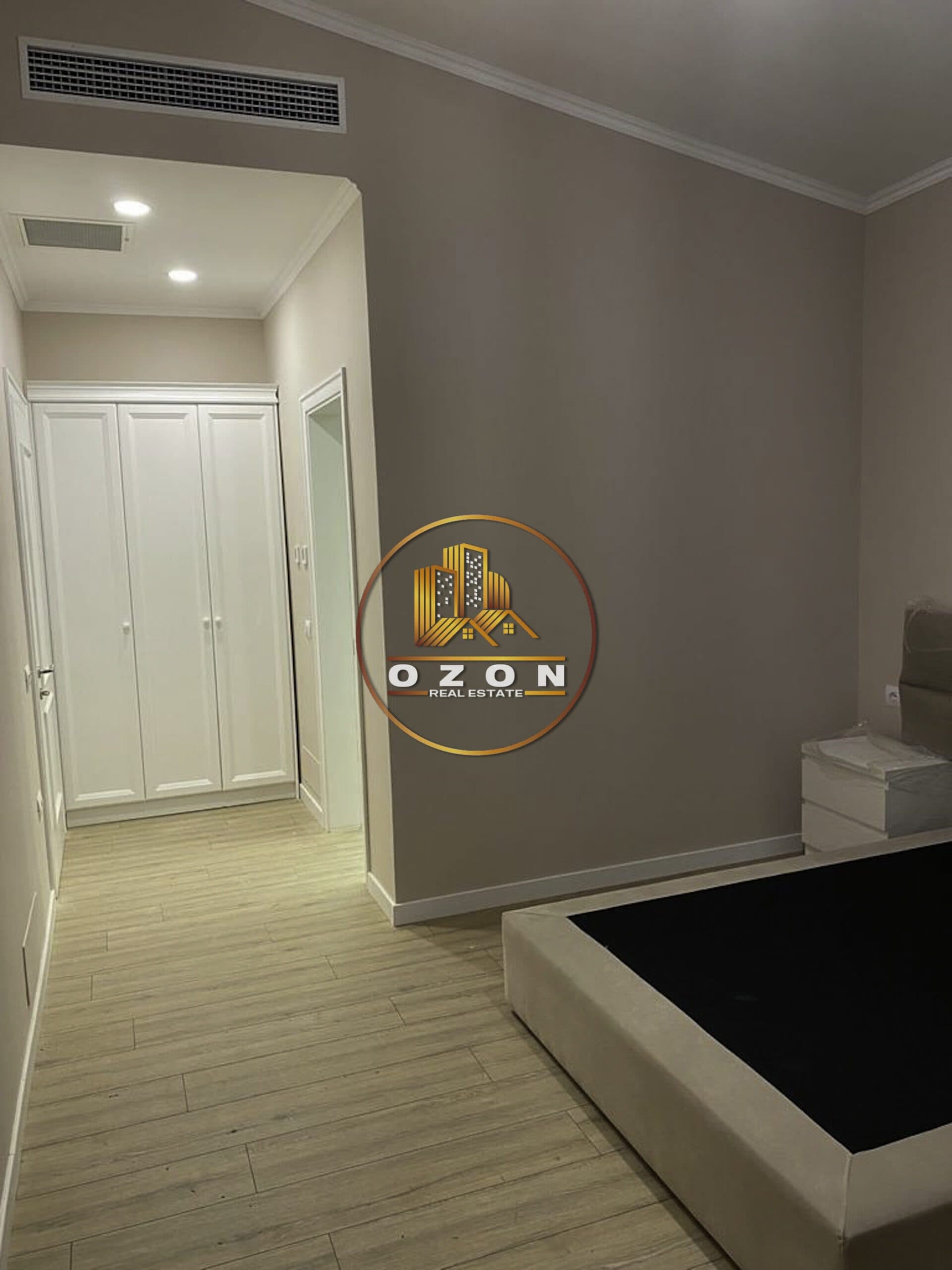 SHITET APARTAMENT 3+1+2 + VERANDE TEK REZIDENCA KODRA E DIELLIT 1 !