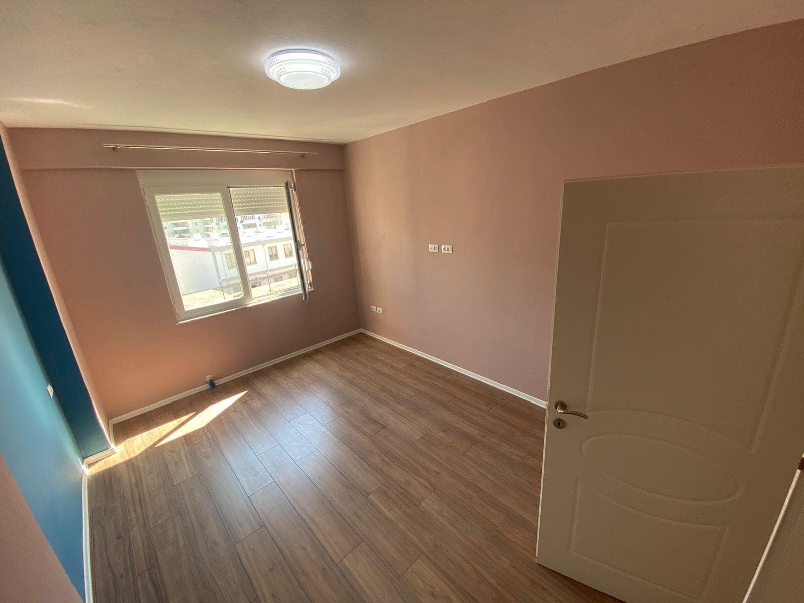 Apartament 2+1 për qira në Don Bosko! 3