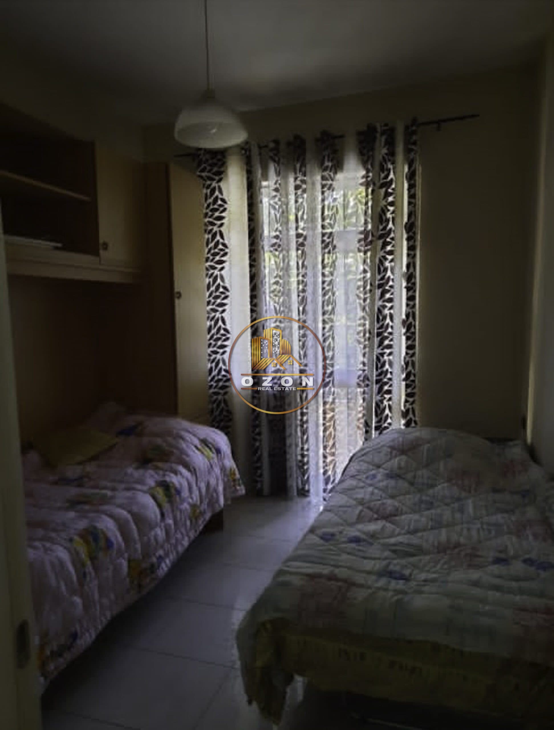 APARTAMENT 2+1 ME QERA TEK RRUGA E KAVAJES !