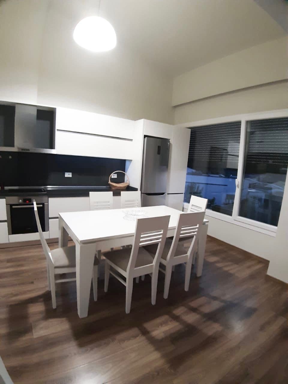JEPET ME QERA APARTAMENT 2+1 TEK LONG HILL ! 4