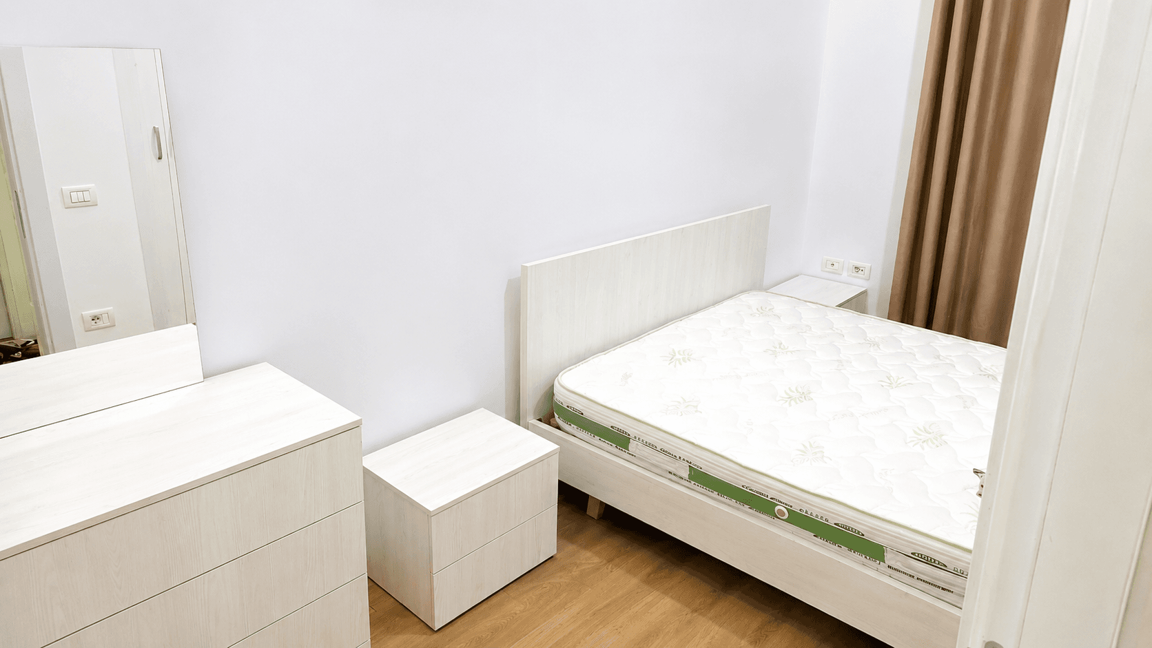 Duplex 1+1 për qira, Golden Park, Fabrika e Miellit ! 4