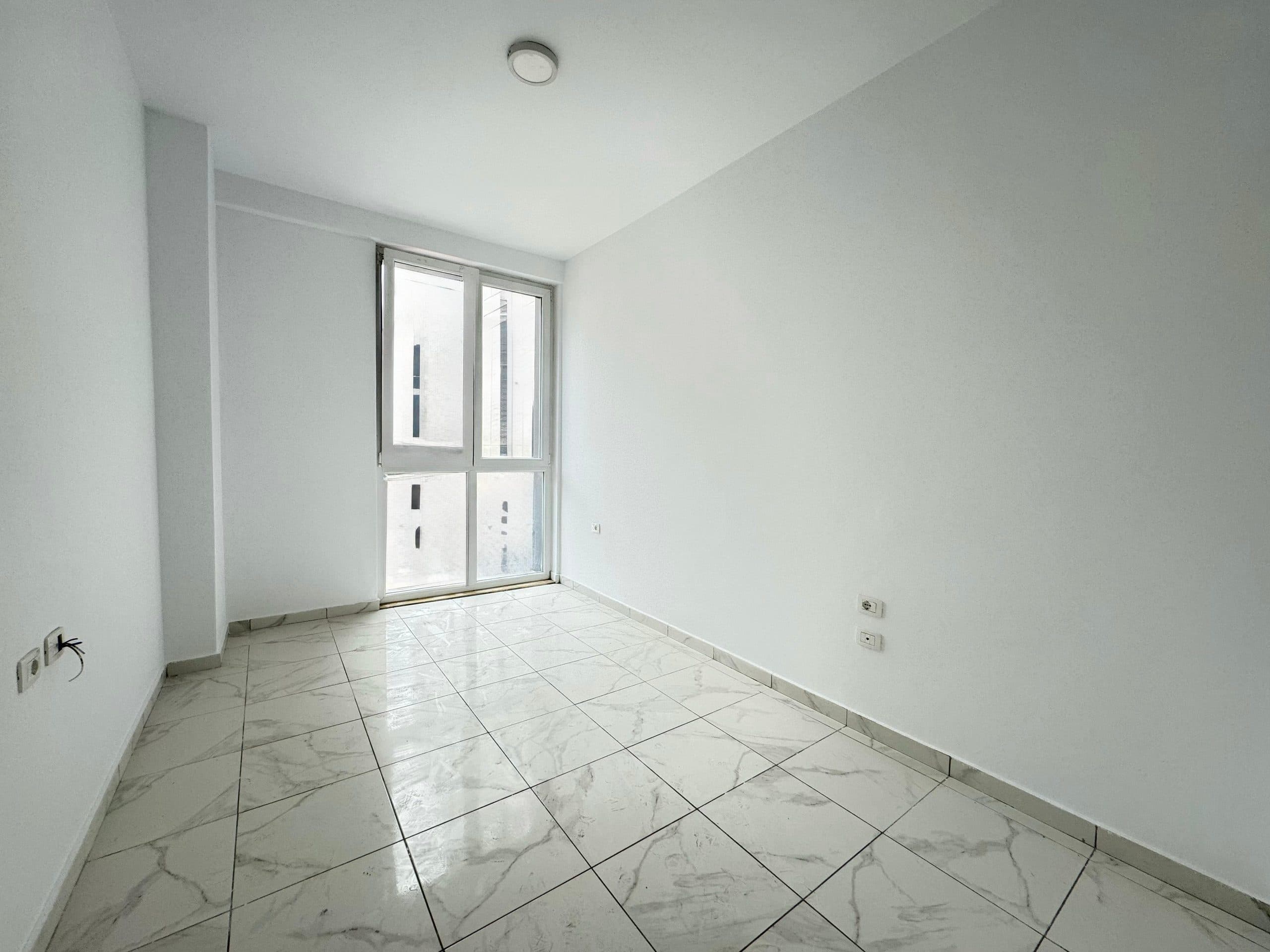Apartament 3+1+2 për Qira tek Nisharaku pranë Square 21! 3
