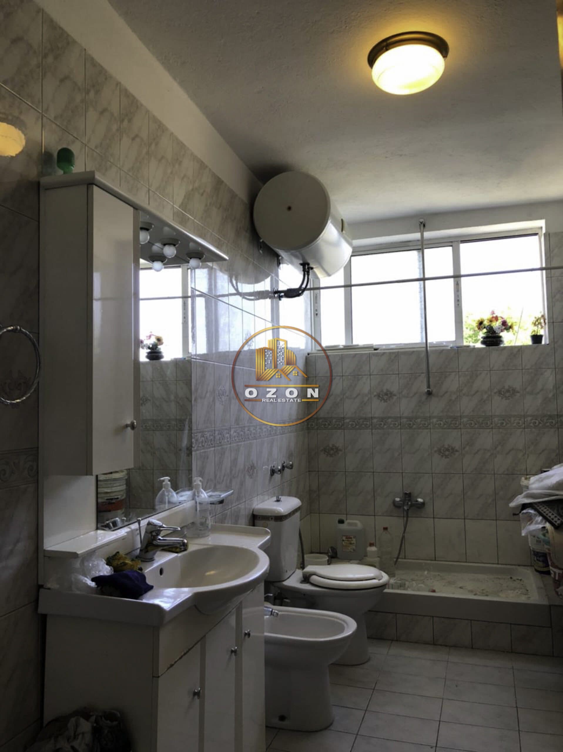 JEPET ME QERA APARTAMENT 2+1 TEK MYSLYM SHYRI ! 3