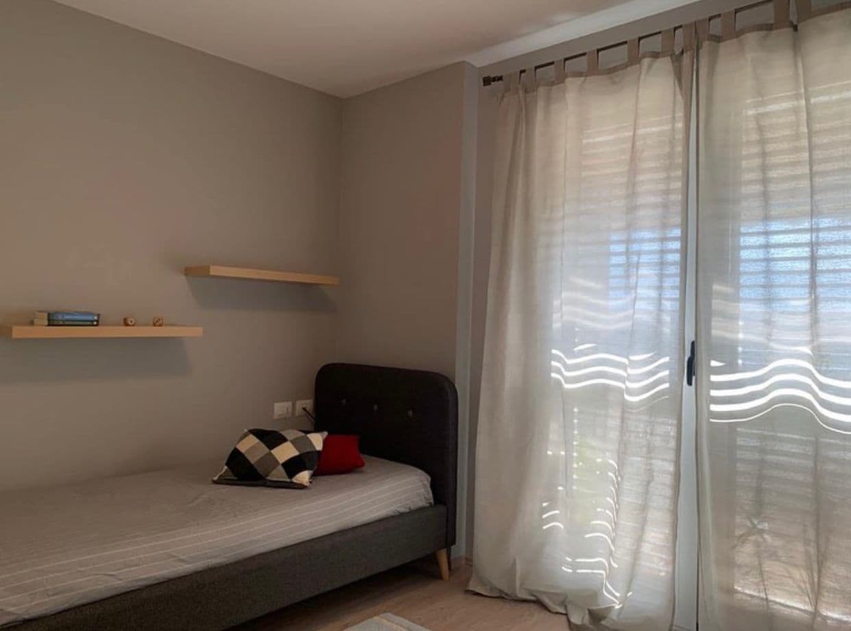 SHITET APARTAMENT 2+1 TEK LIQENI I THATË! 4