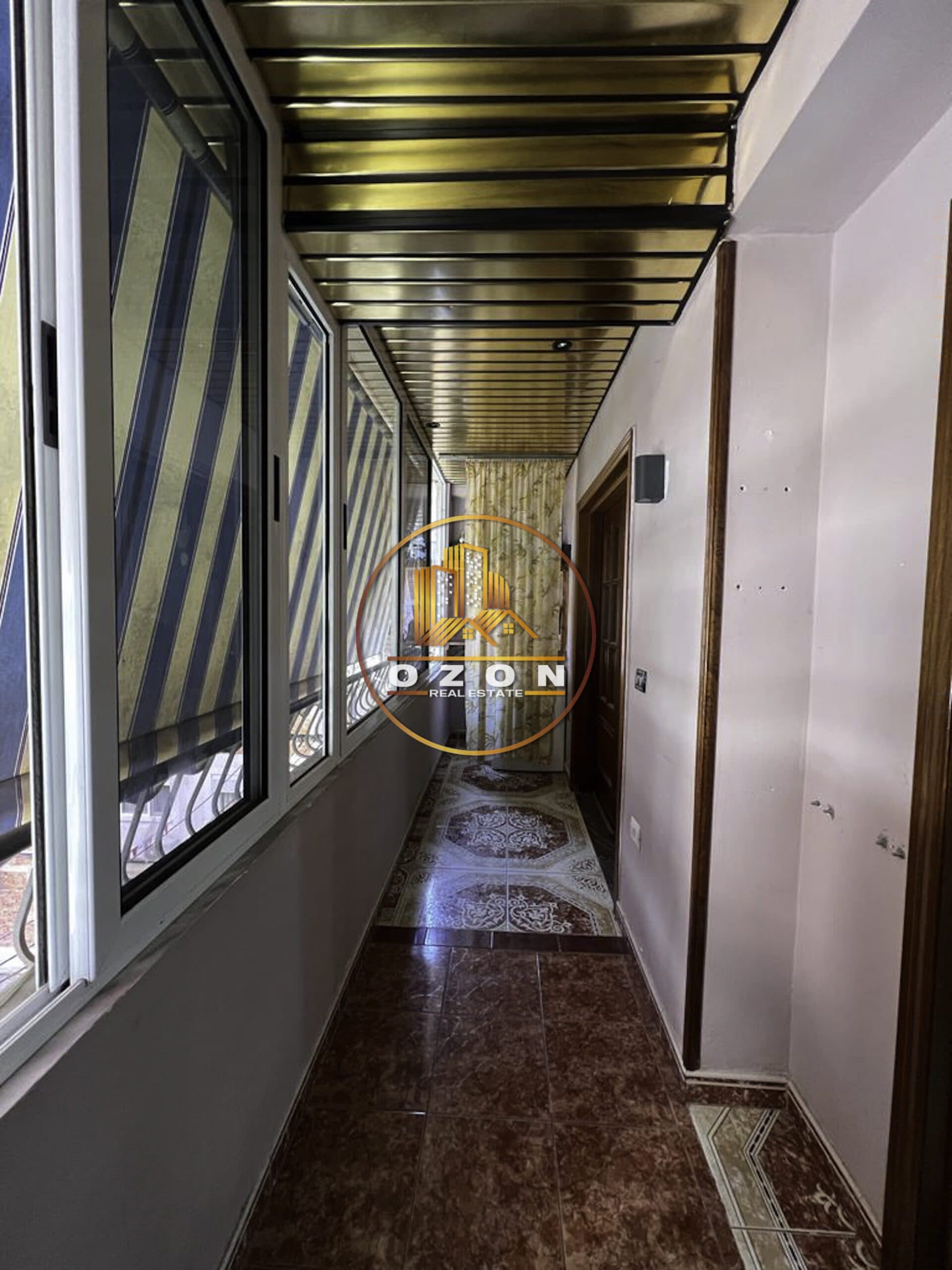 SHITET DHE JEPET ME QIRA APARTAMENT 1+1, RRUGA “MYSLYM SHYRI”!!!