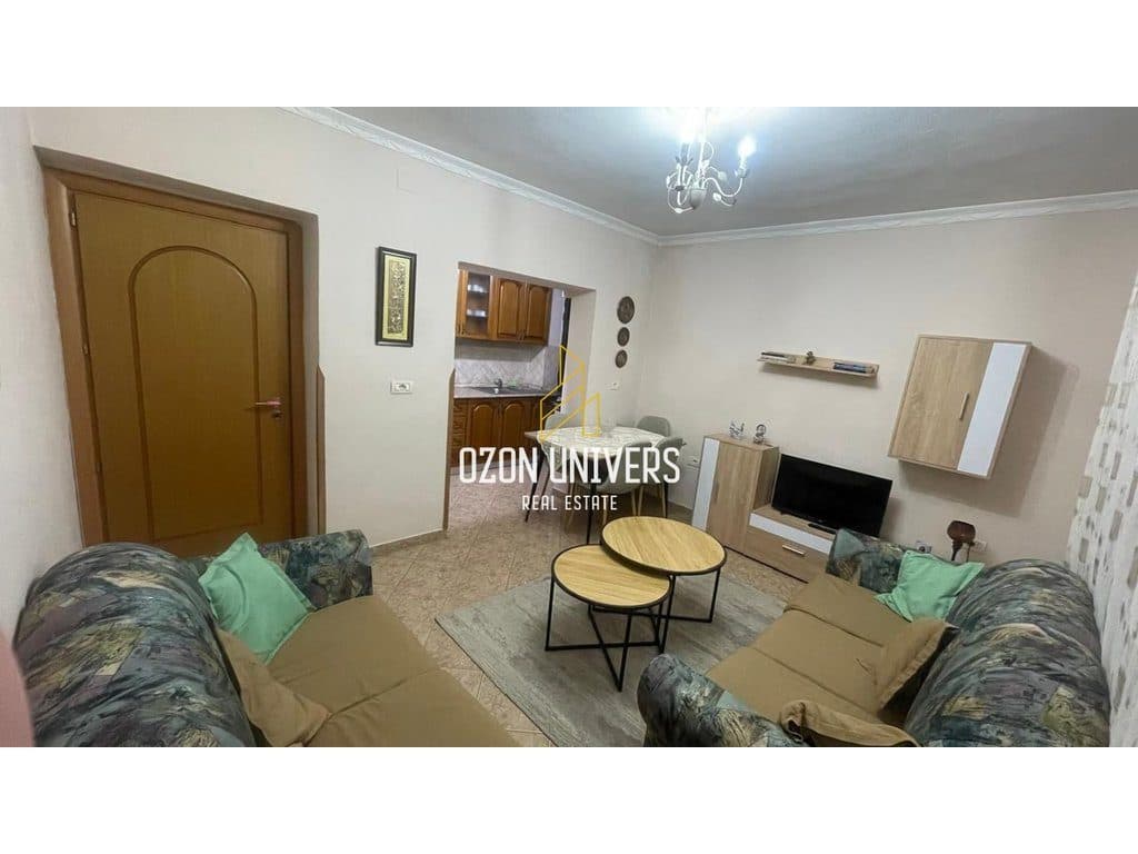 Apartament 1+1 për qira në Myslym Shyr!