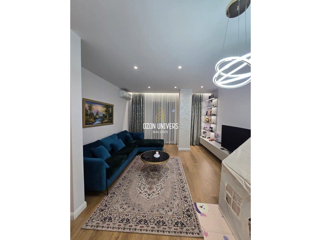 Apartament 2+1 për qira tek Sheshi Willson!