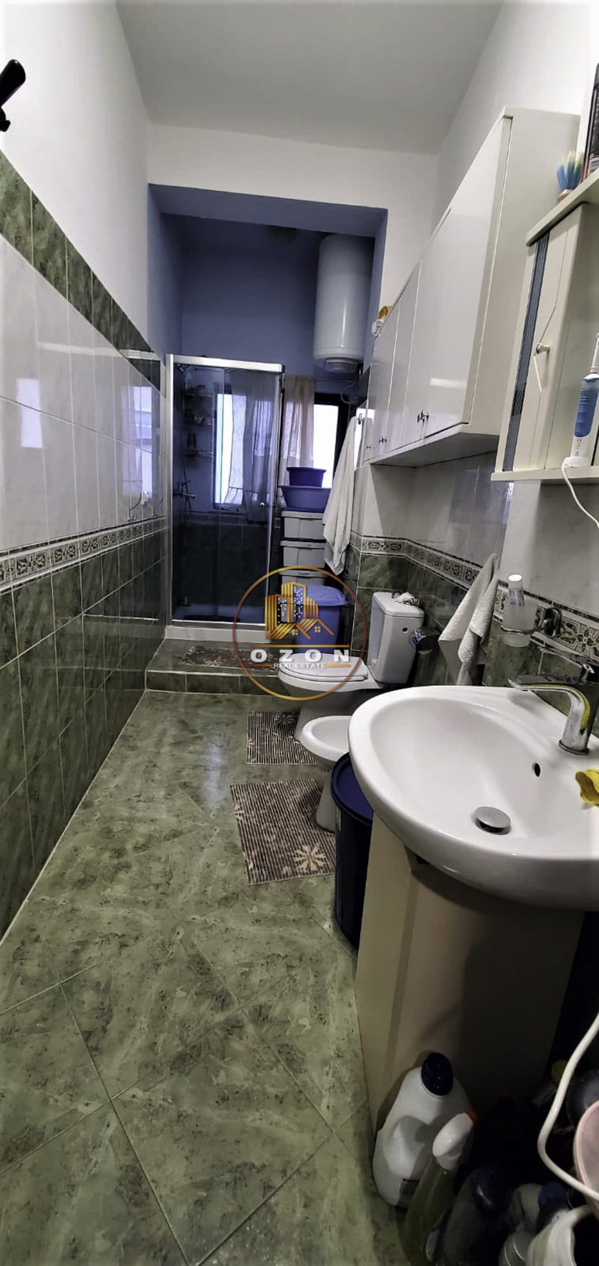 SHITET APARTAMENT 2+1. ADRESA : “MYSLYM SHYRI”.