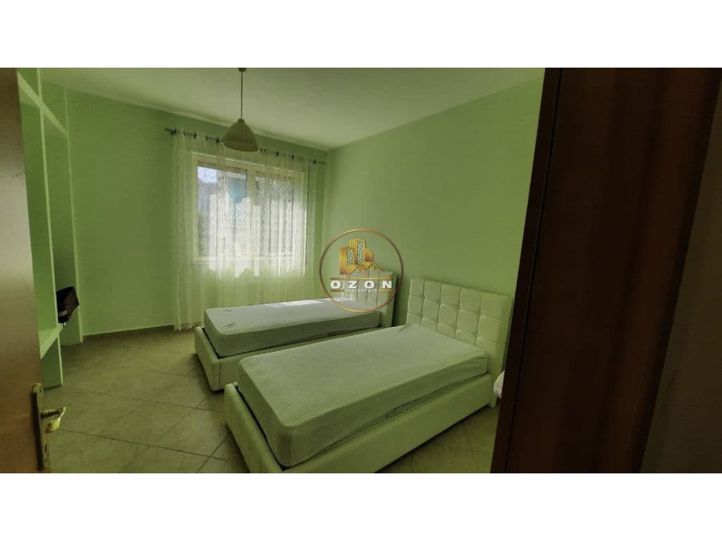 Jepet me qera apartament 2+1, me parking tek Kopshti Zoologjik 3