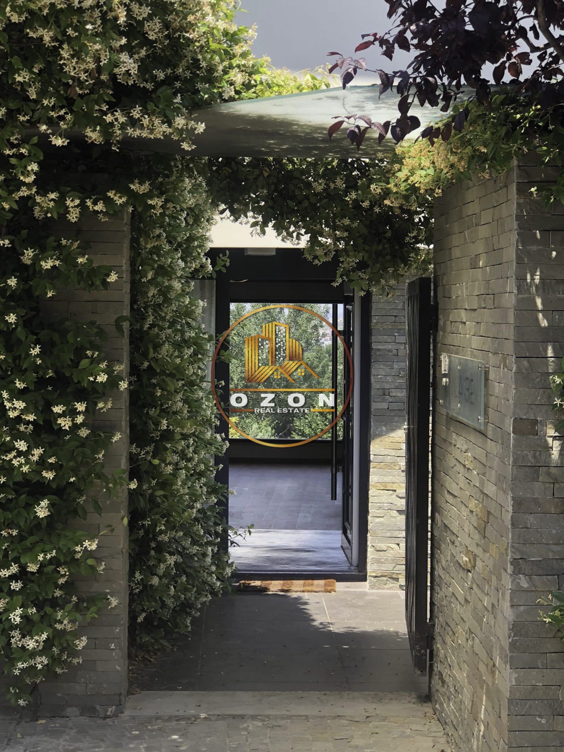 SHITET VILE LUKSOZE 2-KATESHE TEK “LONG HILL RESIDENCE”!!!