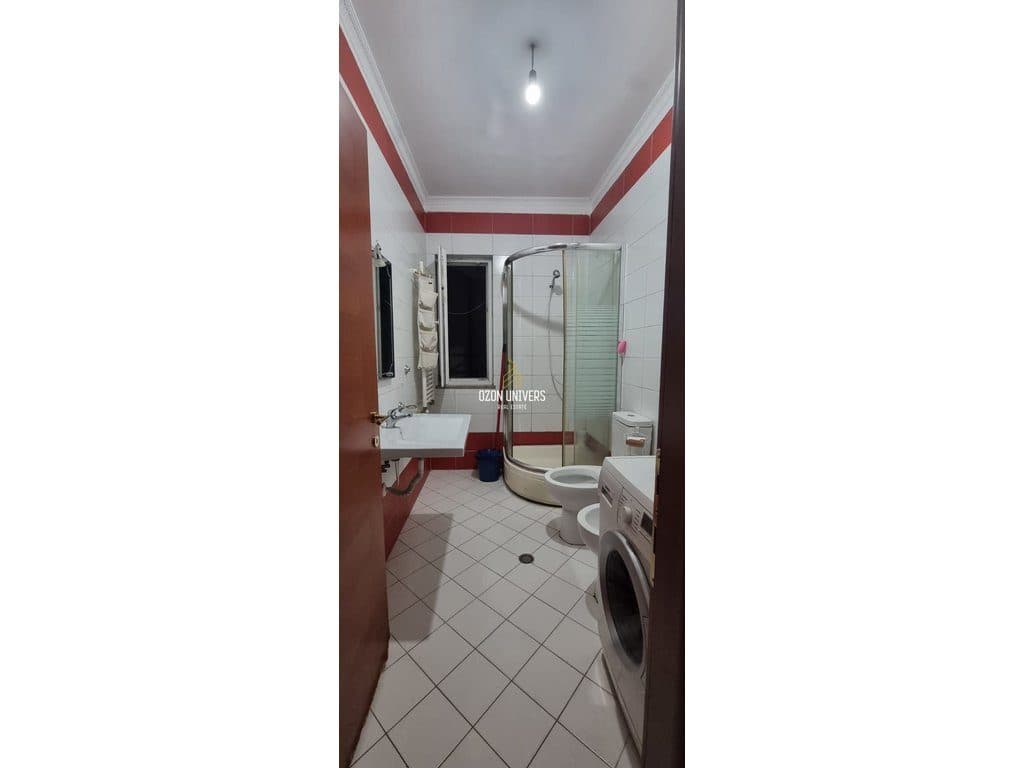 Apartament 1+1 me Qira, tek Kryqëzimi i Varri Bamit 4