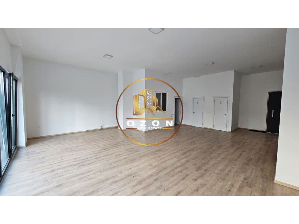 JEPET AMBIENT BIZNESI ME QIRA TEK SQUARE 21 !