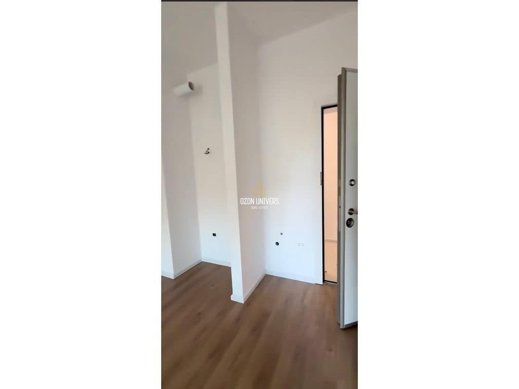 Apartament 1+1 për qira tek Kompleksi Mangalem, Ali Demi! 3
