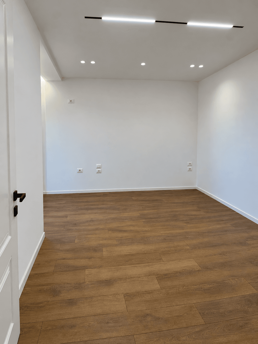 Apartament 1+1 për shitje tek Mozaiku i Tiranes, pranë Zogut të Zi!! 4