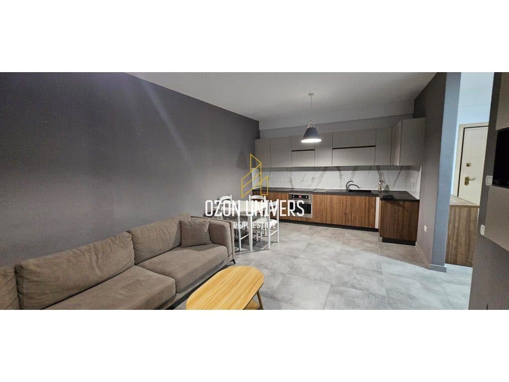 Apartament 2+1+2 me Qira – Green City Residence, Astir