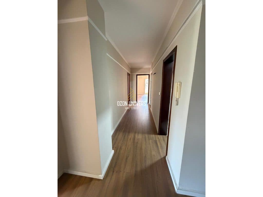 Apartament me qira për biznes, tek Sheshi Willson! 2