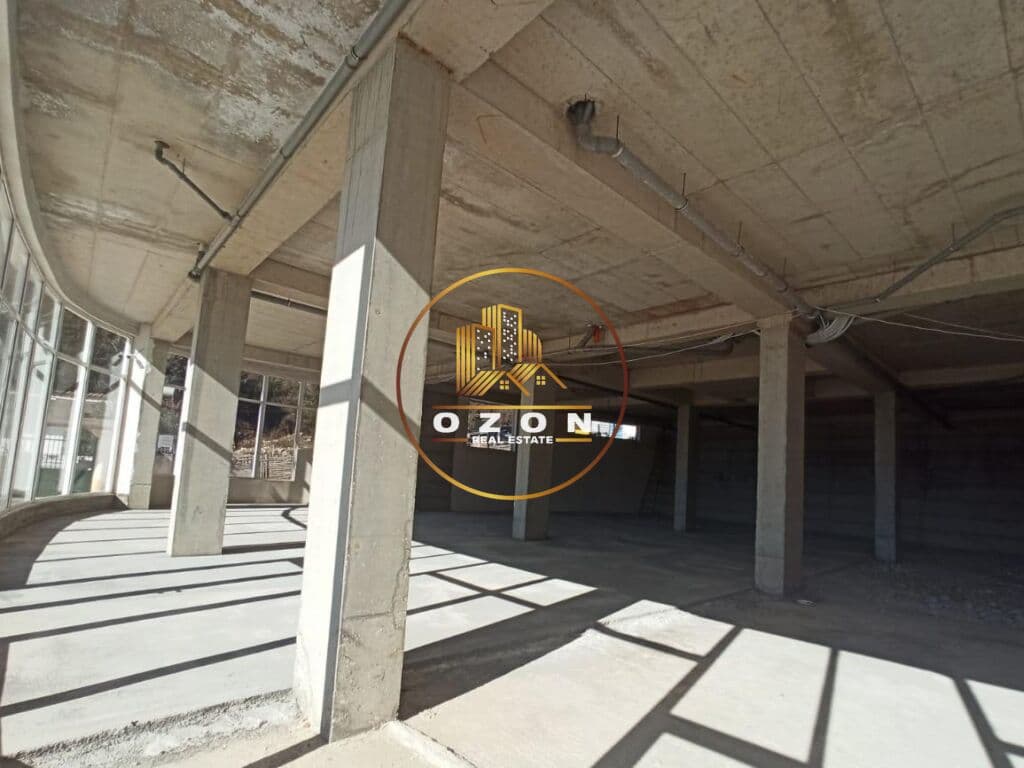 Shitet Ambjent Biznesi Bar Restorant Tek Rruga e Dajtit, Linzë! 3