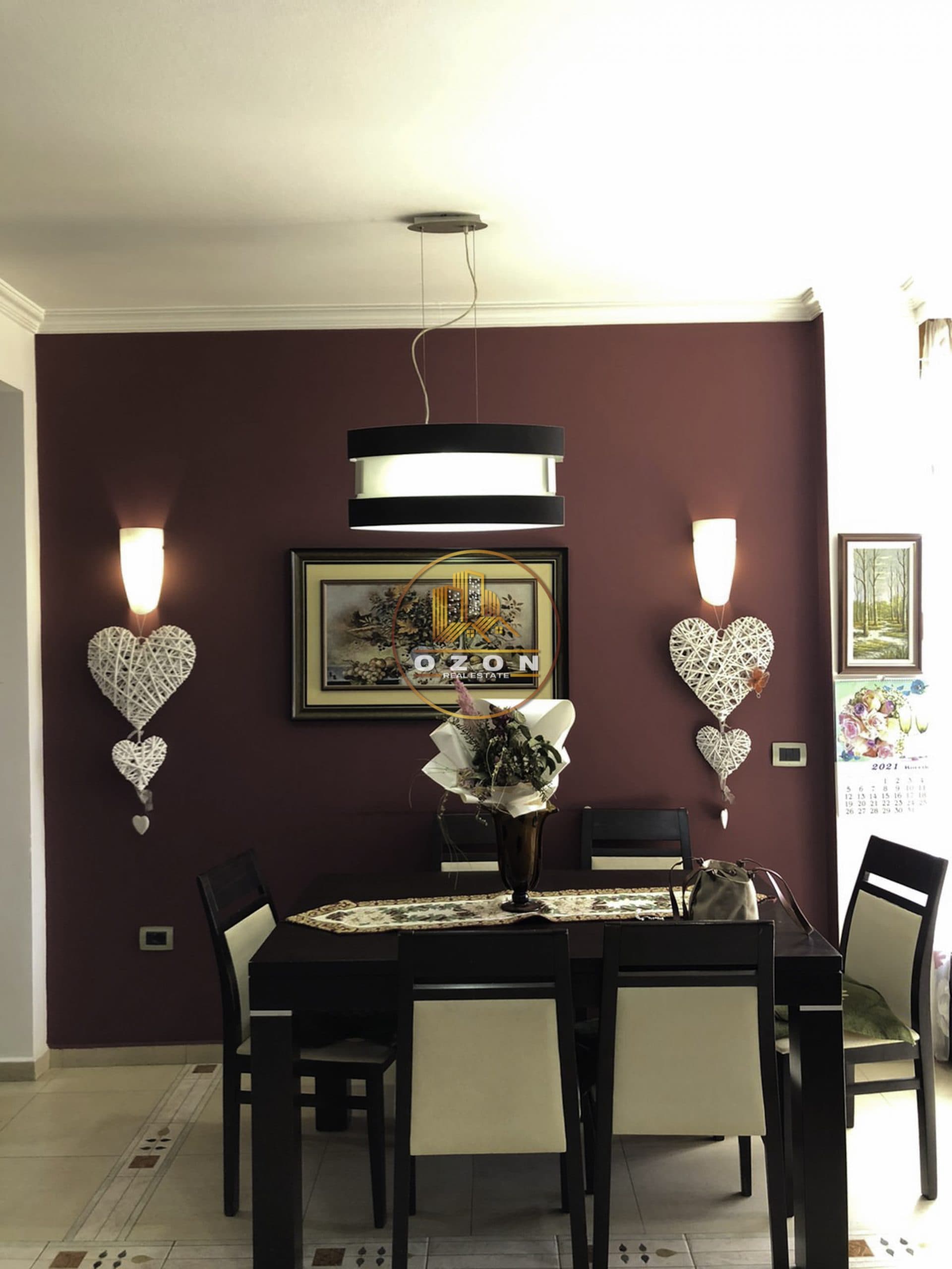 Jepet me qera apartament 3+1+2 .Adresa: Rruga “Andon Z. Cajupi” ,Bllok