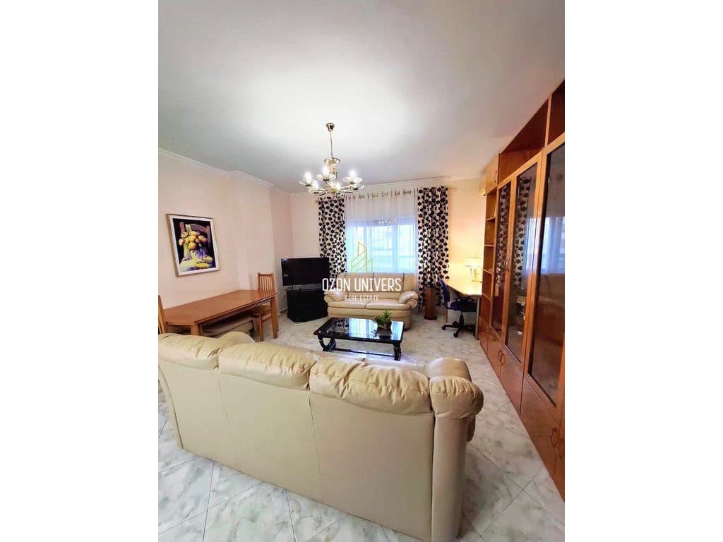 Apartament 1+1 për qira tek Komuna e Parisit!