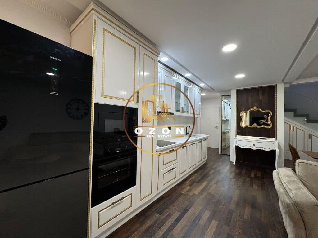 Duplex 2+1+2+2 Poste Parkimi Për Shitje tek Rruga e Kavajës, pranë Qendrës! 2