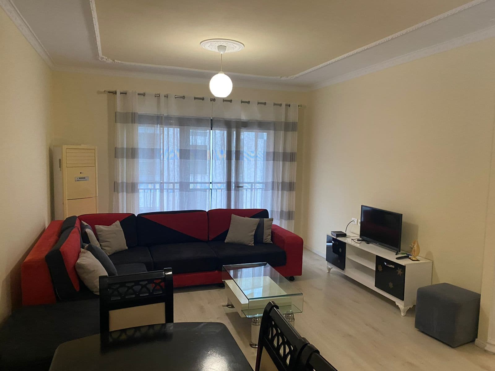 Apartament 2+1+2 me Post Parkimi për Qira tek Green City Astir!