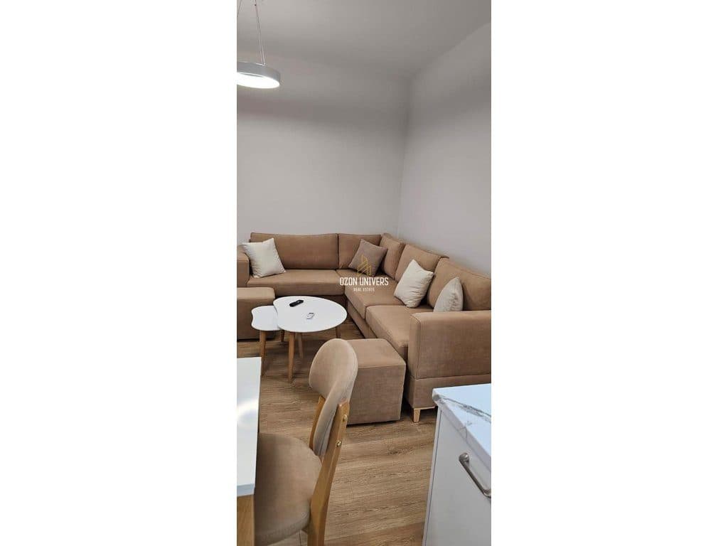 Jepet me qira apartament 1+1, tek River Residence, Astir! 2