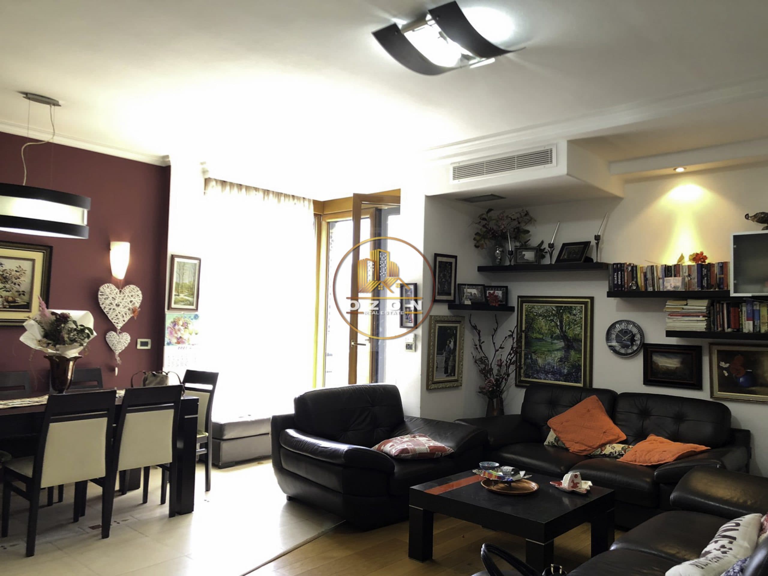 Jepet me qera apartament 3+1+2 .Adresa: Rruga “Andon Z. Cajupi” ,Bllok