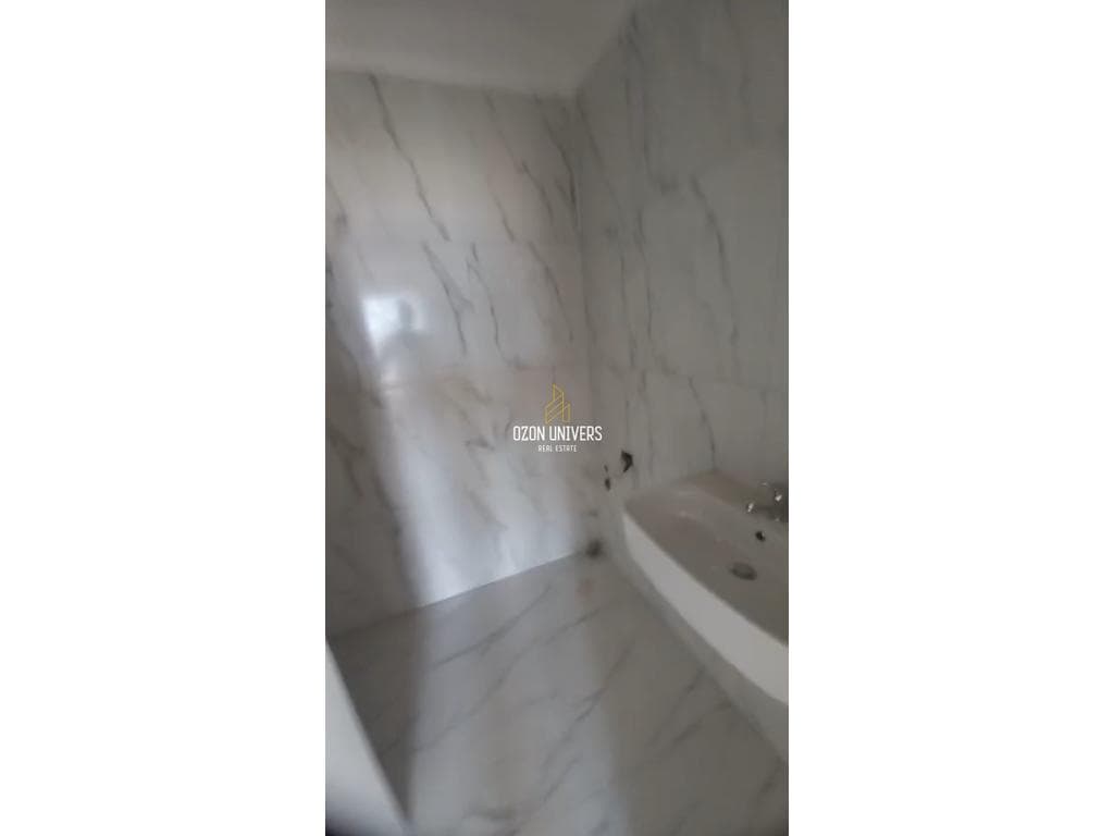 Apartament 3+1+2 për qira, tek Fusha e Aviacionit! 4