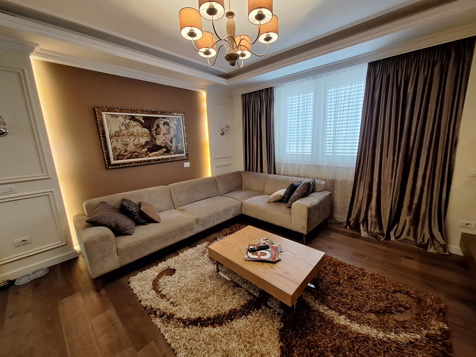 Apartament 2+1+Post Parkimi për Qira tek Stadiumi Air Albania!
