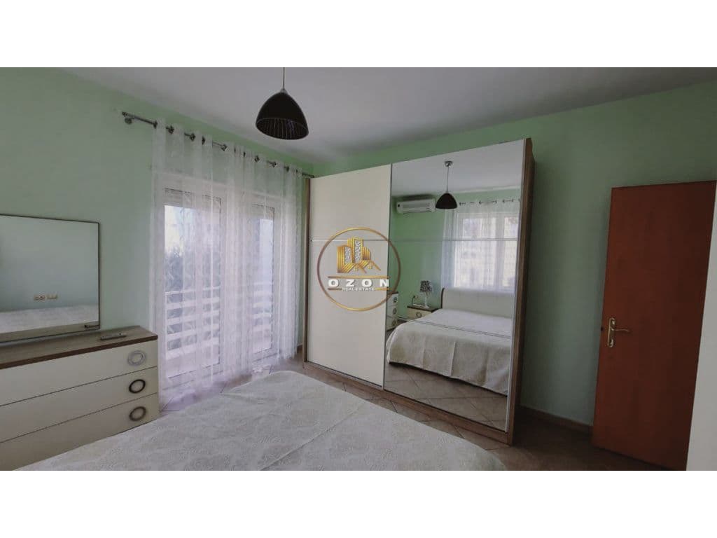 Jepet me qera apartament 2+1, me parking tek Kopshti Zoologjik 4