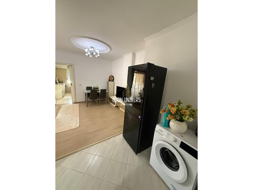 Apartament 1+1 për qira pranë Pallatit me Shigjeta! 3