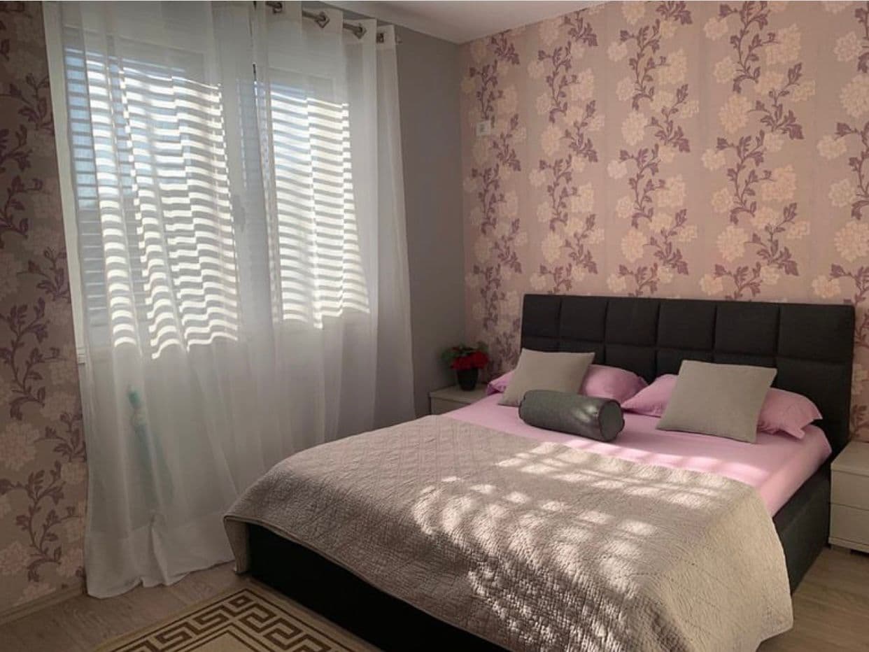 SHITET APARTAMENT 2+1 TEK LIQENI I THATË! 3