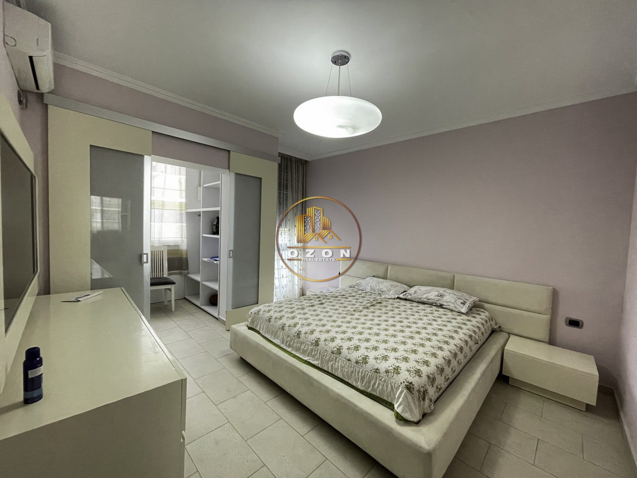 SUPER APARTAMENT 3+1+2 ME QERA NE BLLOK !