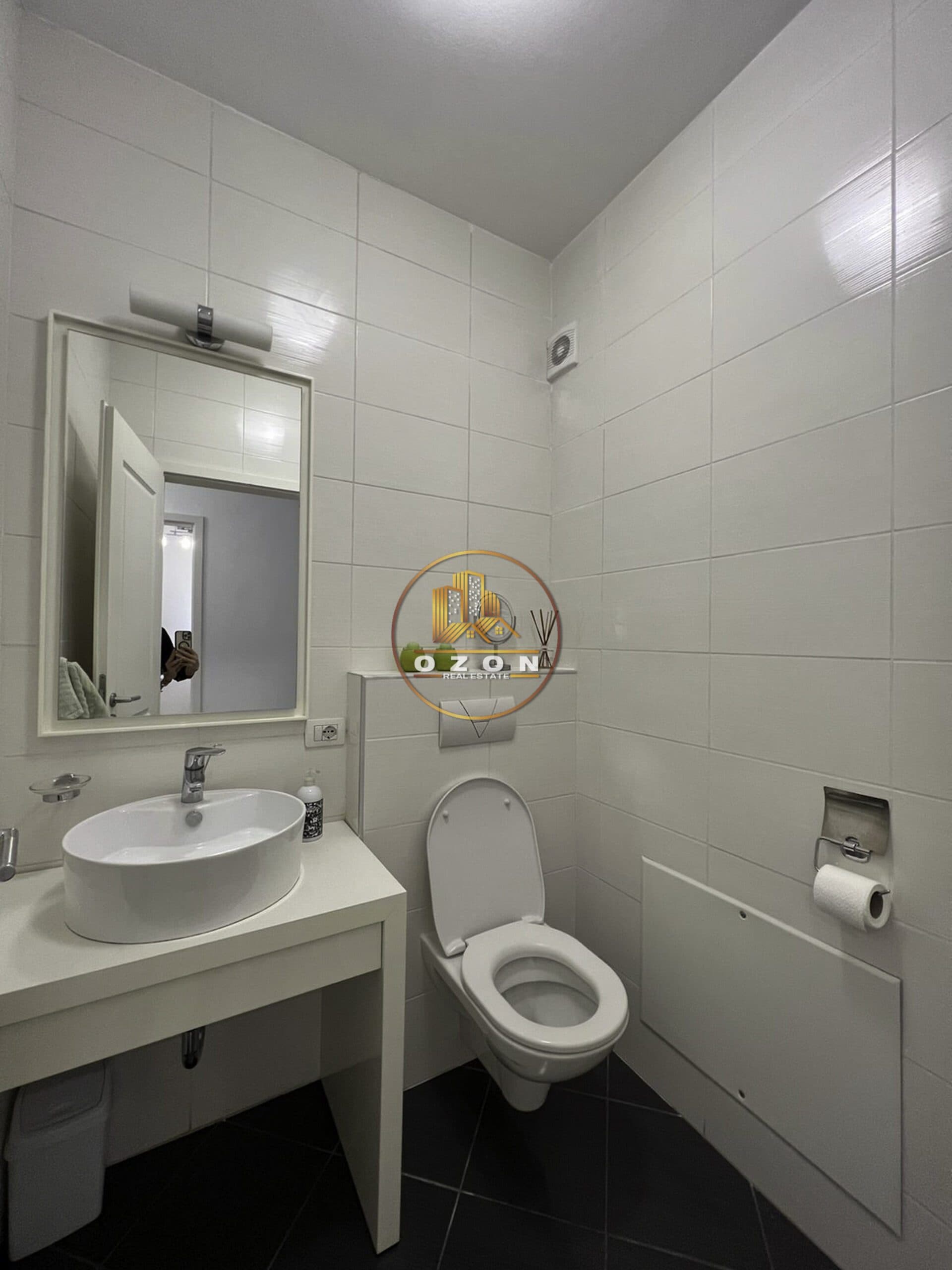 SHITET/QERA APARTAMENT 3+1+3 NE REZIDENCE PRANE TEG !