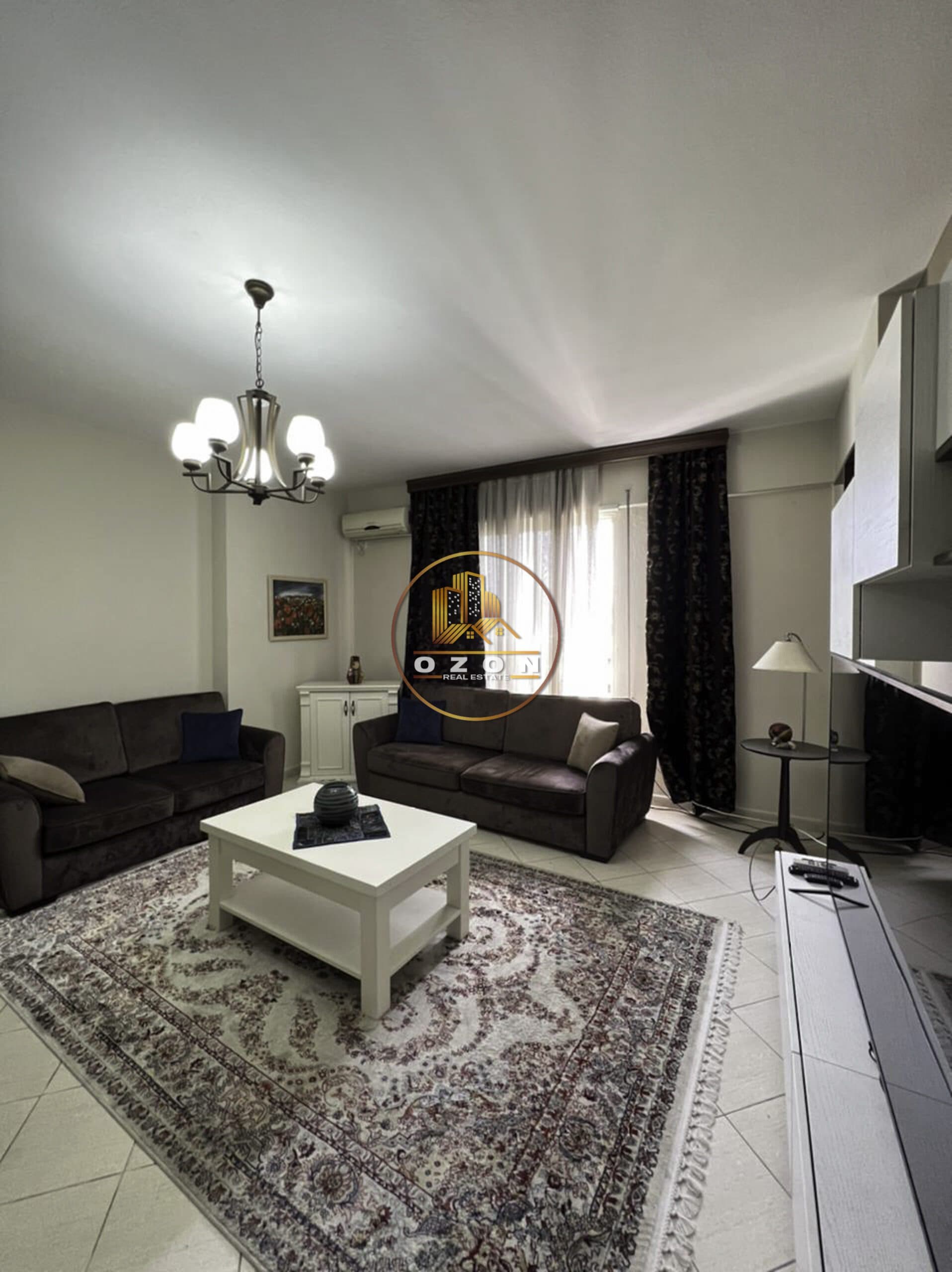 APARTAMENT 2+1 ME QERA TEK RRUGA E KAVAJES ,PRANE DELIJORGJIT !
