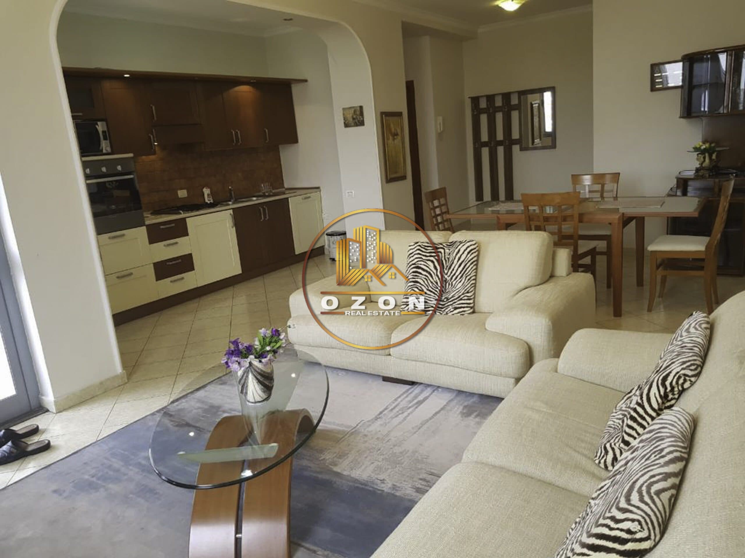 SHITET SUPER APARTAMENT 2+1+2, PERBALLE ME “TOPTANI CENTER”, QENDER!