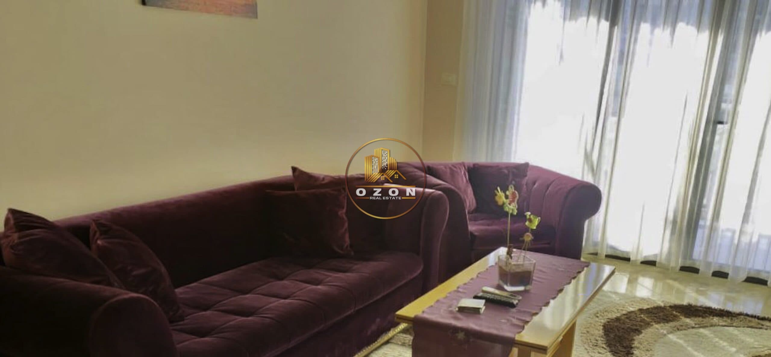 APARTAMENT 2+1 ME QERA TEK KOPSHTI ZOOLOGJIK !