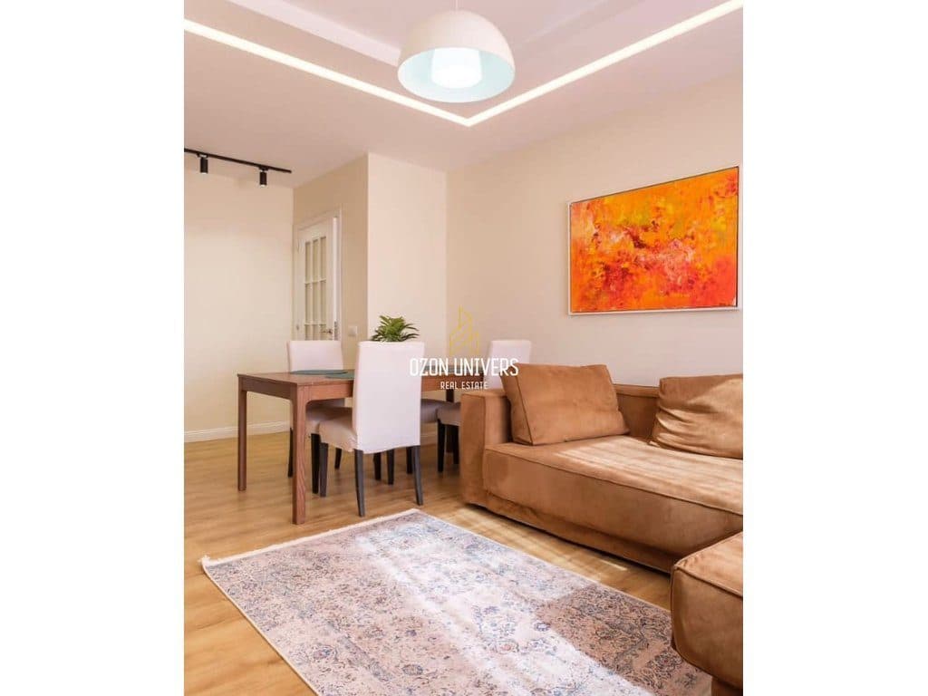 Apartament 2+1 për qira në Bllok!