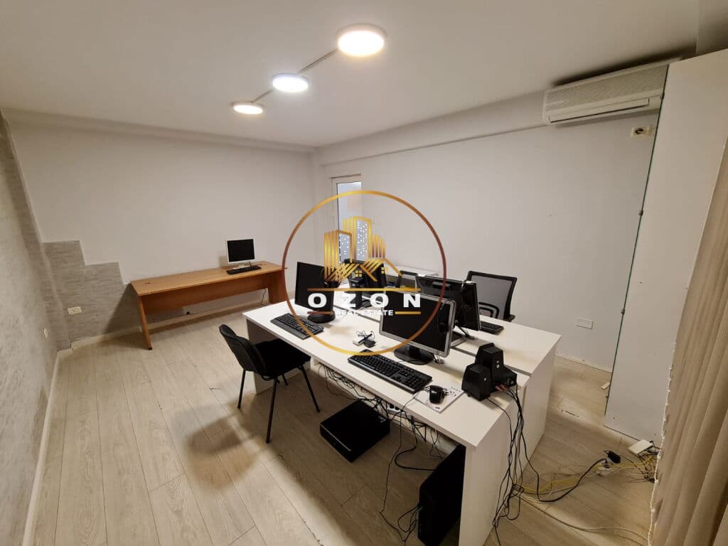 Ambient Biznesi për Qira në Bllok! 4