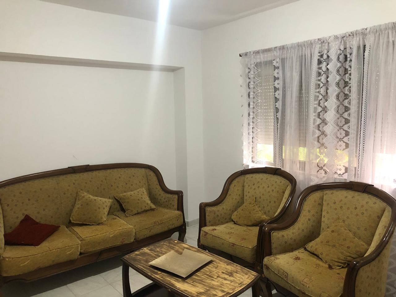 Apartament 1+1 me qira , Ne Bllok , Tirane 2