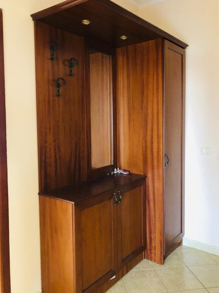 Apartament per qira 2+1 per banim/zyra . Ish Ekspozita 2