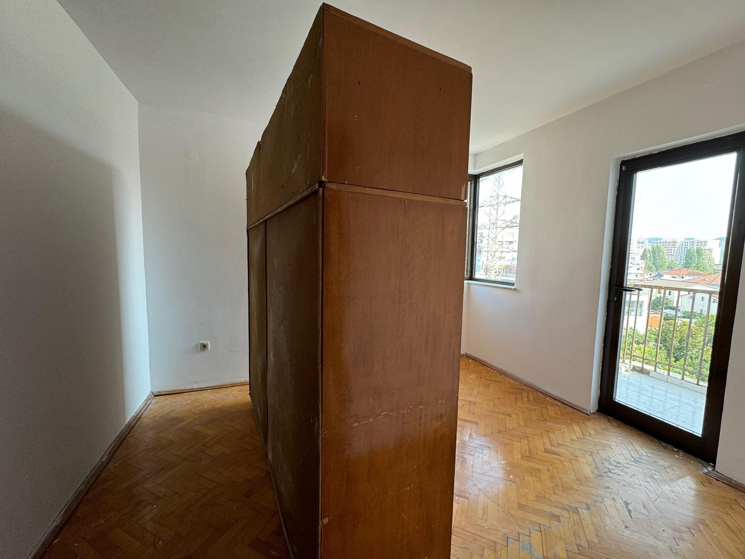 Apartament 3+1+2 për shitje në Don Bosko! 3
