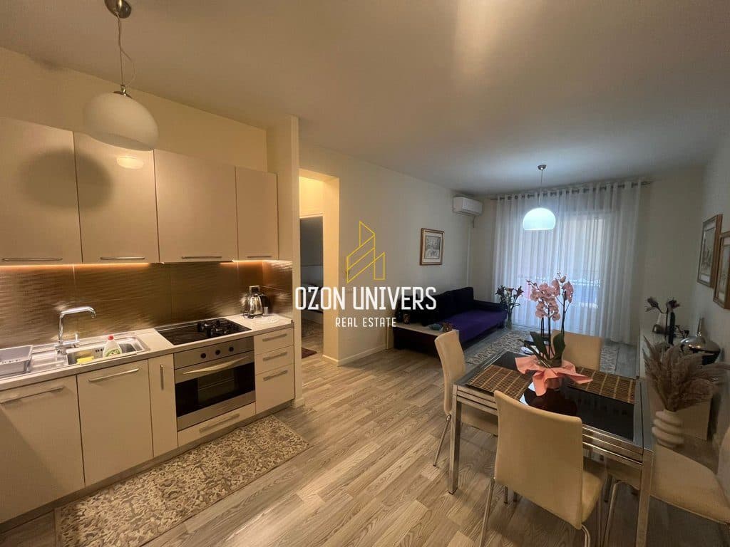 Apartament 1+1 për qira, tek Ministria e Jashtme!