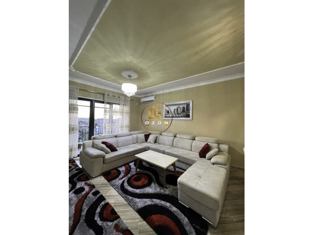 SHITET/QERA APARTAMENT 2+1+2+PARKIM , GREEN CITY !