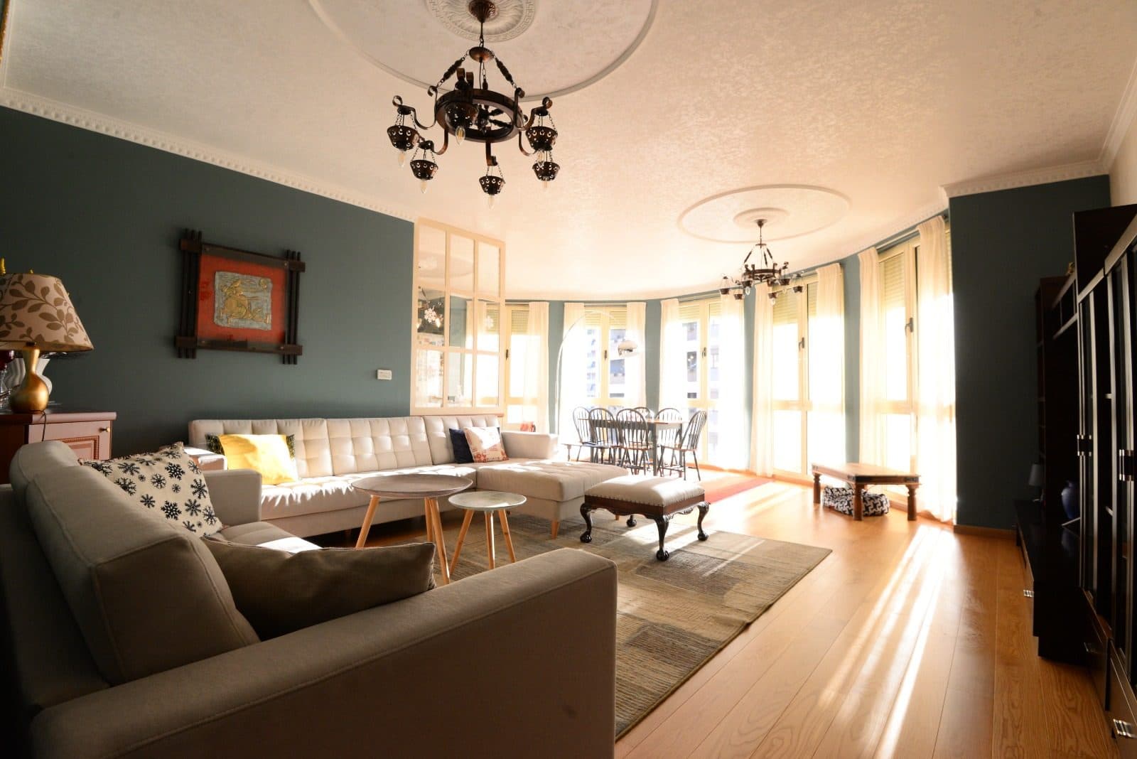 Apartament 3+1+2 për Qira në Rrugën Barrikadave! 4