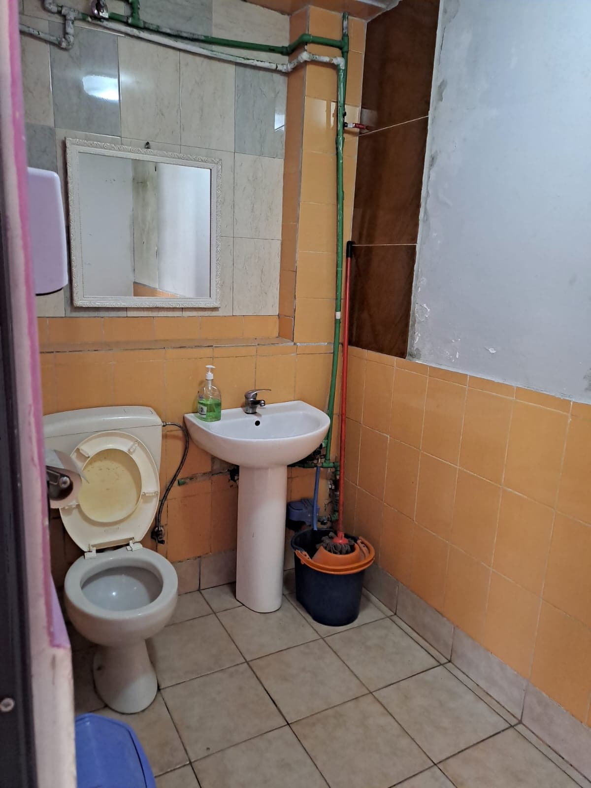 SHITET DHE JEPET ME QERA AMBIENT BIZNESI TEK TREGU ELEKTRIK ! 3